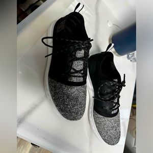 Under Armour tennis shoes